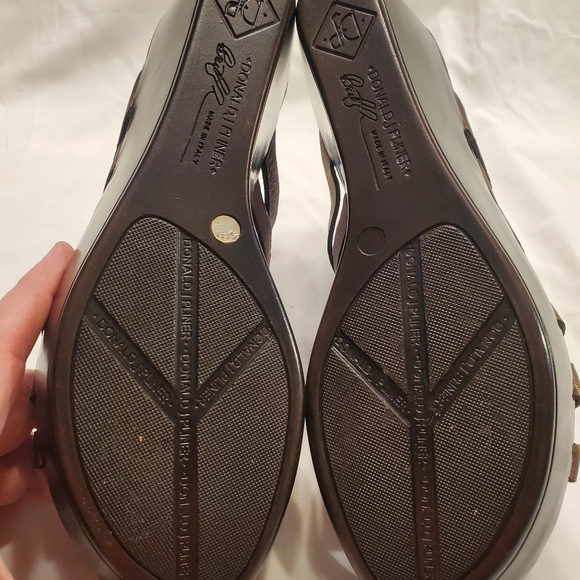 Donald J Pliner Cathe Womens Bronze And Black Strap Platform Wedge Sandal SZ 9M - Picture 6 of 6